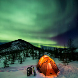 Snowshoeing & Camping with Northern Lights